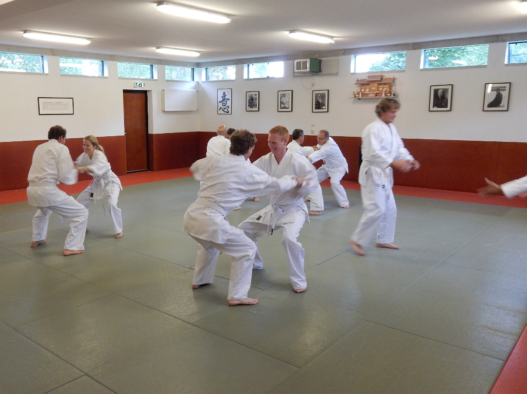 DSCN1762.JPG - Snel een partner zoeken en oefenen maar.
